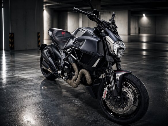 2014 Ducati Diavel, чёрный, 1100000 рублей