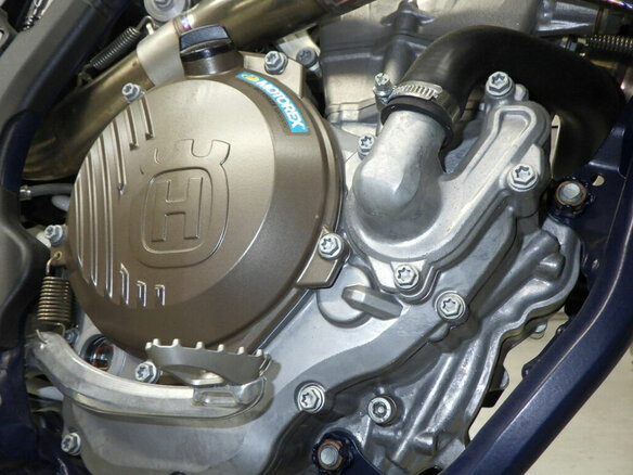 2025 Husqvarna FC 350, белый - вид 5