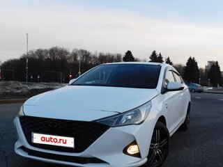 2021 Hyundai Solaris II Рестайлинг, белый, 1490000 рублей, вид 1