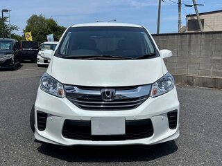 2016 Honda Freed I Рестайлинг 2, белый, 886000 рублей, вид 3