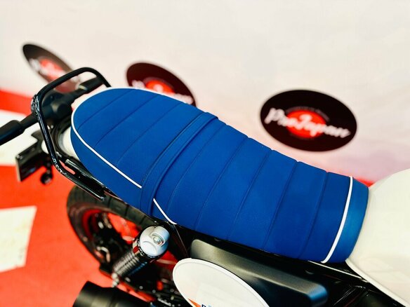 2026 Royal Enfield Bear 650, белый, 728000 рублей - вид 15