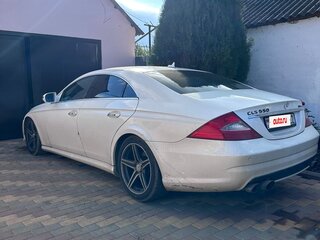 2008 Mercedes-Benz CLS 550 I (C219) Рестайлинг, белый, 1100000 рублей, вид 2