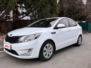2015 Kia Rio III, белый, 970000 рублей, вид 2
