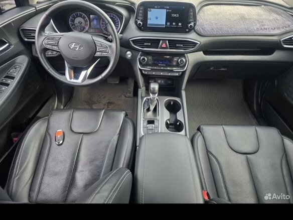 2019 Hyundai Santa Fe IV, серый, 2700000 рублей - вид 5