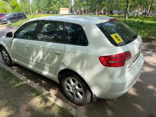 2009 Audi A3 II (8P) Рестайлинг 2, белый, 700000 рублей, вид 4