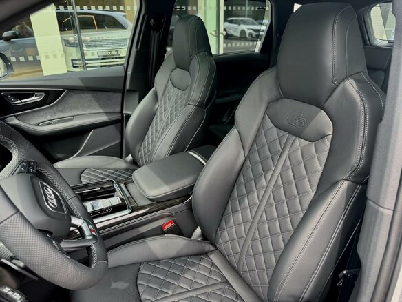 2025 Audi Q7 45 TFSI II (4M) Рестайлинг 2, белый, 11990000 рублей - вид 17