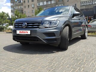 2020 Volkswagen Tiguan Allspace II, серый, 2890000 рублей, вид 3