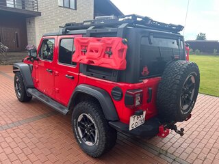 2019 Jeep Wrangler IV (JL), красный, 6500000 рублей, вид 5