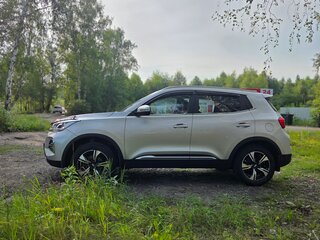 2024 Chery Tiggo 4 Pro I Рестайлинг, серый, 1650000 рублей, вид 4