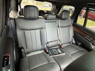 2024 Land Rover Range Rover P400 MHEV Long V, чёрный, 15050000 рублей, вид 3