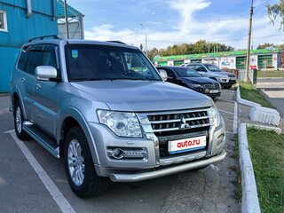2018 Mitsubishi Pajero IV Рестайлинг 2, серебристый, 3000000 рублей, вид 3