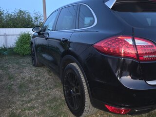 2014 Porsche Cayenne Diesel II (958), чёрный, 4050000 рублей, вид 4