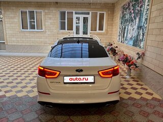 2015 Kia Optima III Рестайлинг, белый, 1520000 рублей, вид 4