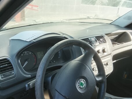 2008 Skoda Praktik, серебристый, 360000 рублей, вид 5