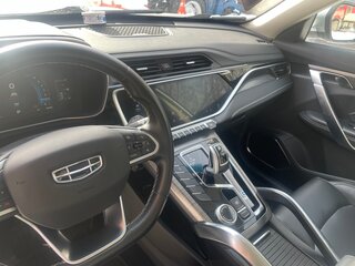 2023 Geely Atlas Pro, серебристый, 1399000 рублей, вид 5
