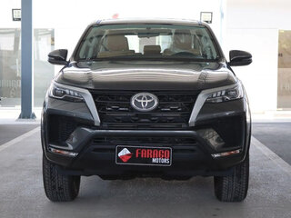 2026 Toyota Fortuner II Рестайлинг, серый, 4750000 рублей, вид 2