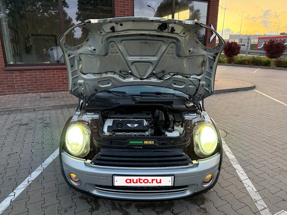 2008 Mini Hatch Cooper II (R56), серебристый, 810000 рублей - вид 16
