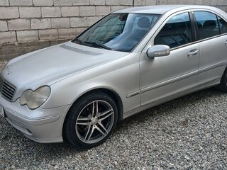 2002 Mercedes-Benz C-Класс 200 II (W203), серебристый, 470000 рублей, вид 3