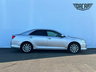 2012 Toyota Camry VII (XV50), серебристый, 1520000 рублей, вид 3