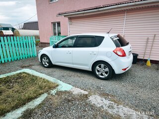 2012 Kia Ceed I Рестайлинг, белый, 750000 рублей, вид 2