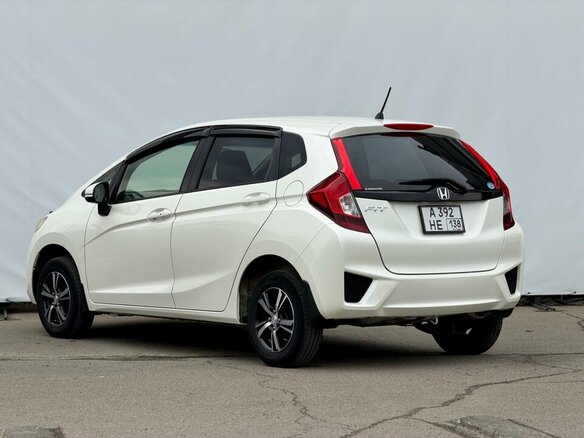 2014 Honda Fit II, белый, 950000 рублей - вид 9