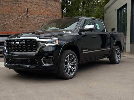 2026 Ram 1500 Crew Cab V Рестайлинг, чёрный, 10250000 рублей, вид 3