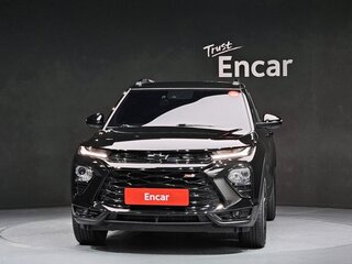 2023 Chevrolet TrailBlazer III Рестайлинг, чёрный, 1800888 рублей, вид 2