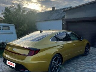 2020 Hyundai Sonata VIII (DN8), золотистый, 2499000 рублей, вид 4
