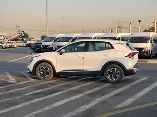 2025 Kia Sportage V, белый, 3350000 рублей, вид 4