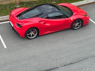 2017 Ferrari 488 GTB, красный, 18500000 рублей, вид 3