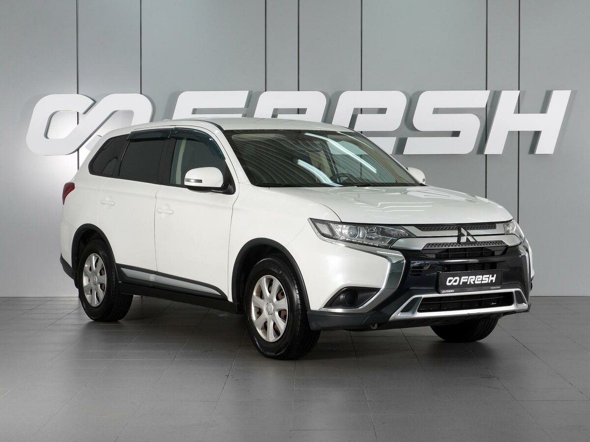 Открыть фотографии: Mitsubishi Outlander III Рестайлинг 3