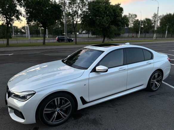 2018 BMW 7 серии Long 740Ld xDrive VI (G11/G12), белый, 4220000 рублей - вид 6
