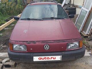 1990 Volkswagen Passat B3, красный, 115000 рублей, вид 1