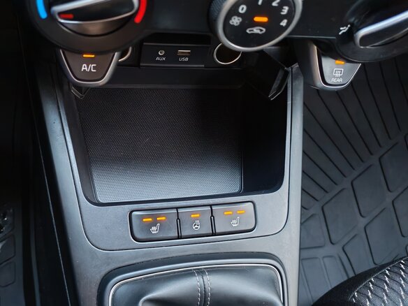2019 Kia Rio IV, бежевый, 1420000 рублей - вид 7