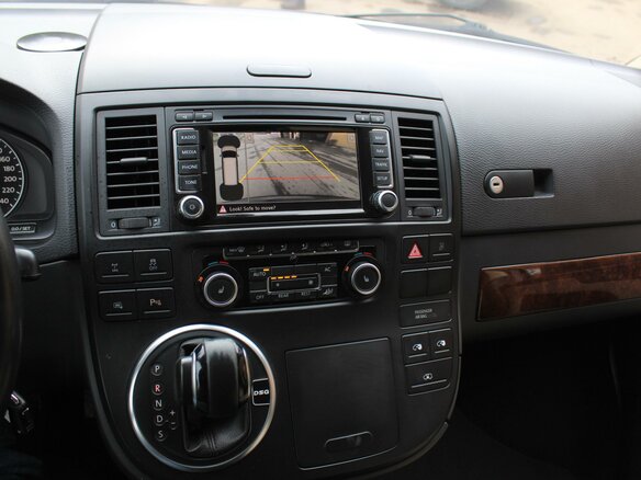 2011 Volkswagen Multivan T5 Рестайлинг, коричневый, 2200000 рублей - вид 13