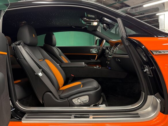 2022 Rolls-Royce Wraith, чёрный, 53000000 рублей - вид 19