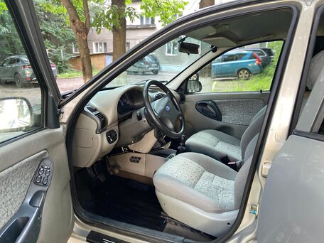 2007 Lada (ВАЗ) Kalina I, бежевый, 184000 рублей, вид 5