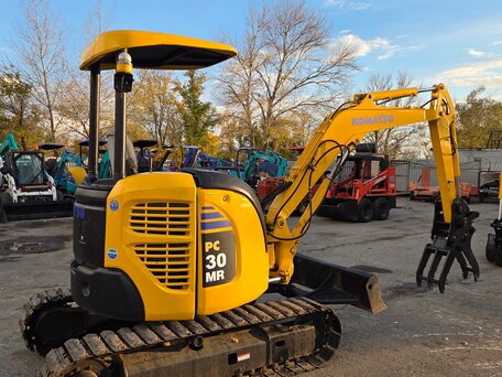 2015 Komatsu PC30MR, жёлтый, 1870000 рублей, вид 5