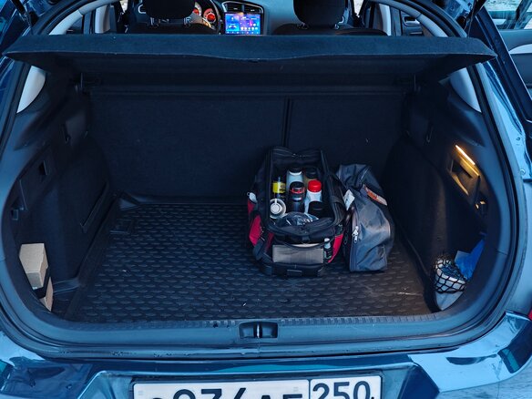 2013 Citroen C4 II, синий, 700000 рублей - вид 14