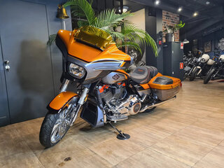 2026 Harley-Davidson CVO Street Glide, оранжевый, 6840000 рублей, вид 2