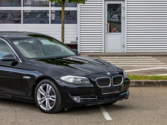 2011 BMW 5 серии 523i VI (F10/F11/F07), чёрный, 1495000 рублей - вид 7