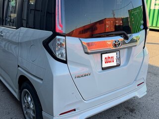 2017 Toyota Roomy I, белый, 1100000 рублей, вид 3