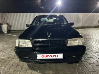1996 Mercedes-Benz C-Класс 180 I (W202), чёрный, 370000 рублей, вид 3