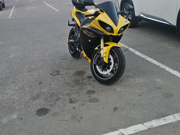 2009 Yamaha YZF-R1, жёлтый, 900000 рублей - вид 6