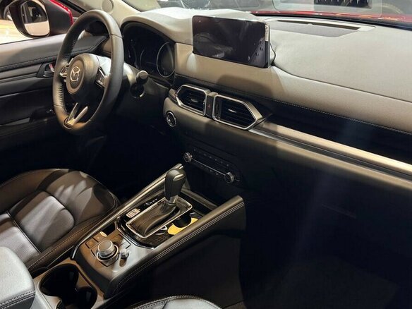 2026 Mazda CX-5 II Рестайлинг, красный, 5790000 рублей - вид 4