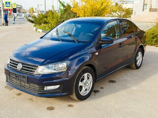 2015 Volkswagen Polo V Рестайлинг, синий, 750000 рублей, вид 3