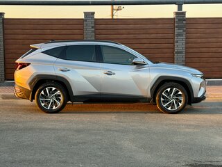 2023 Hyundai Tucson IV, серый, 3700000 рублей, вид 2