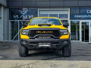 2023 Ram 1500 Crew Cab TRX V, жёлтый, 15250000 рублей, вид 3