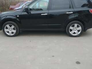 2010 Subaru Forester III Рестайлинг, чёрный, 950000 рублей, вид 3