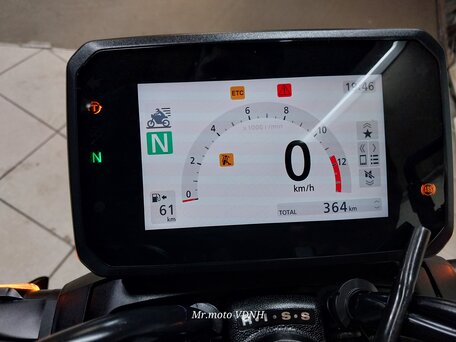 2025 Honda CB 1000 Hornet, белый, 1449000 рублей, вид 5